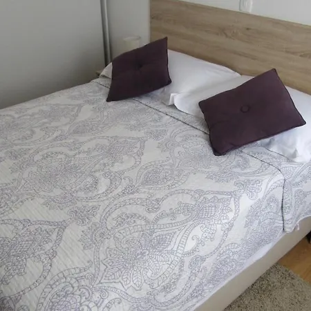 Guest house Square Piazza 4*